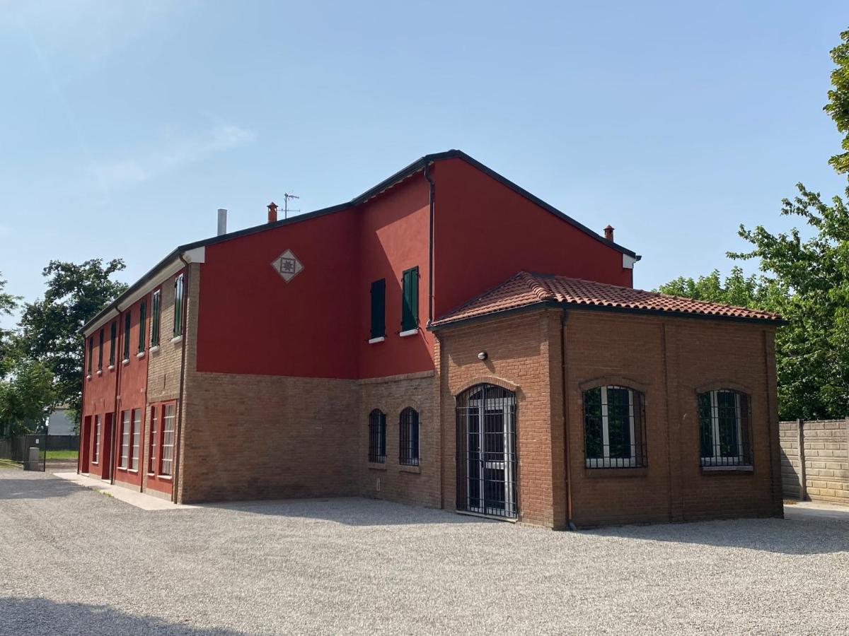 Ca Rossa Hotell Bondeno Eksteriør bilde